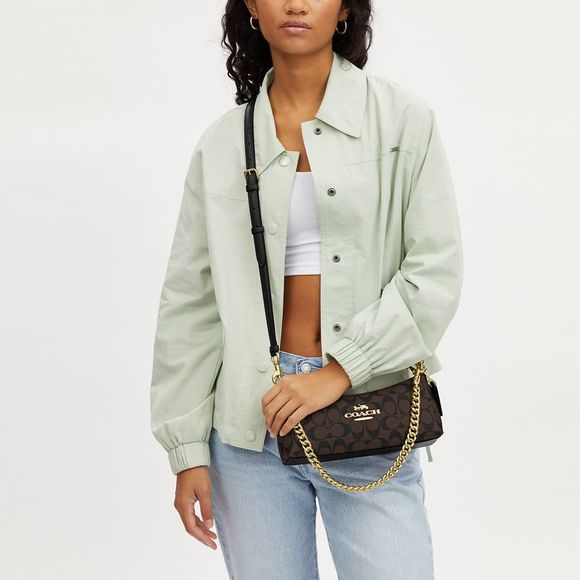 NWT Coach Outlet Charlotte Shoulder Bag In Signature Canvas - Picture 4 of 6